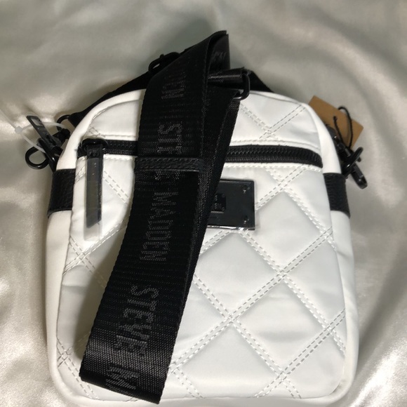 Steve Madden Quilted White Nylon Faux Leather BDRAKE Crossbody Branded Strap NWT - Picture 13 of 16